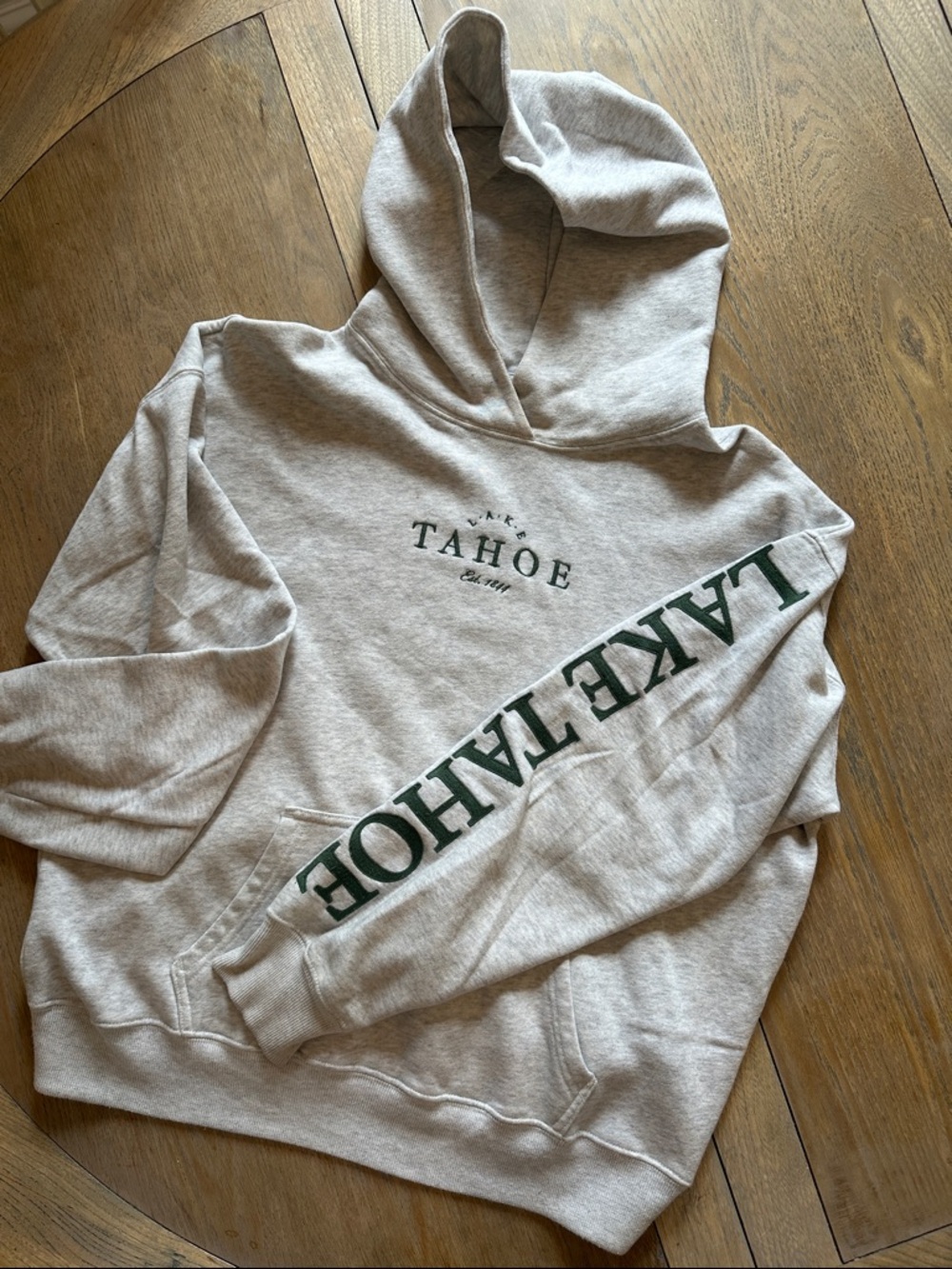 Hollister Light Heather Gray Tahoe Pullover Hoodie with Green Logo